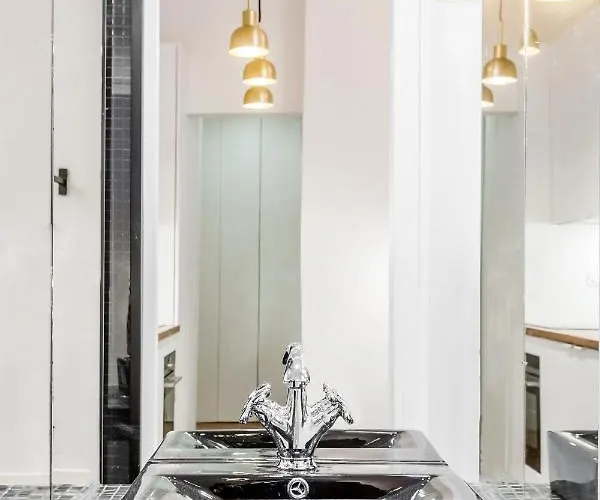 Habitat Parisien - 2br-2ba - Ac - Balcony - Opera דירה פריז
